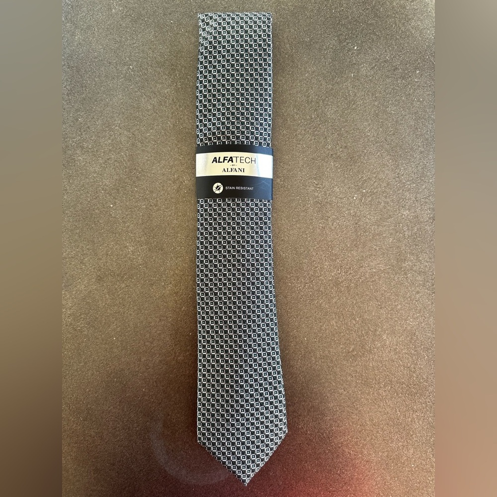 Alfani Men's Slim Neck Tie ALFATECH Square Geo Tindall Mini Hunter Green